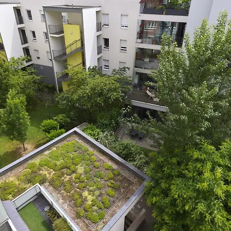 Apartment Dans Les Etoiles - 2 Bedroom With Free Parking Near To The Center Strasbourg
